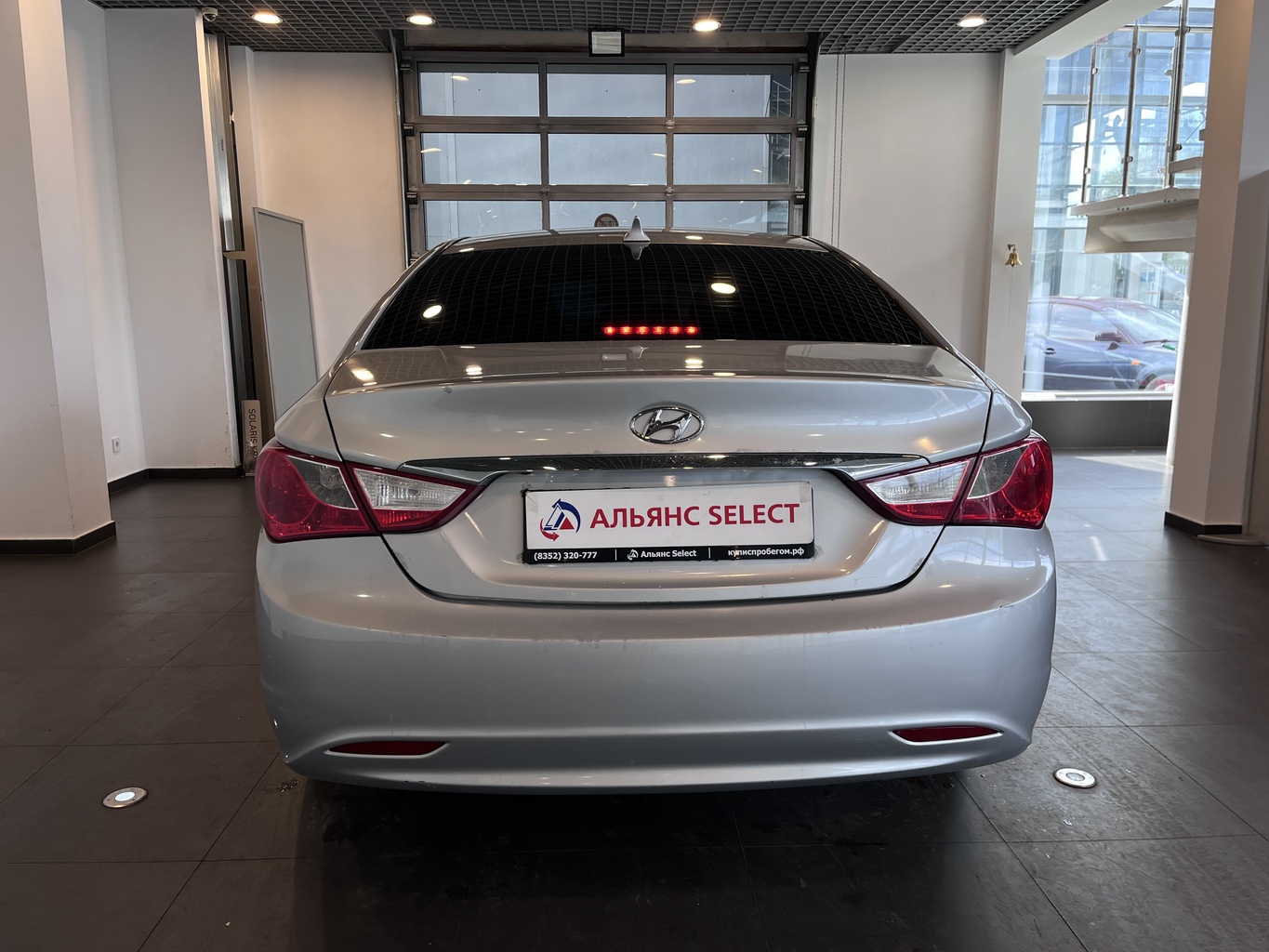 HYUNDAI SONATA