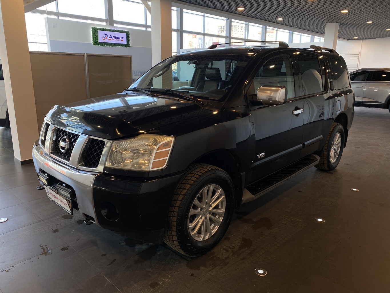 NISSAN ARMADA