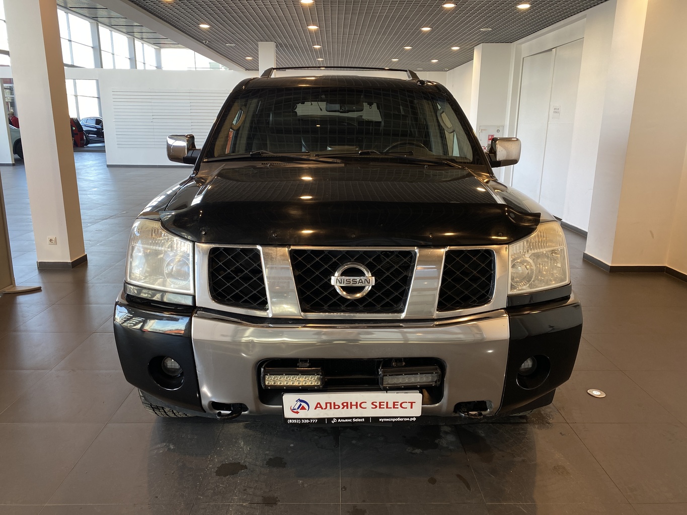 NISSAN ARMADA