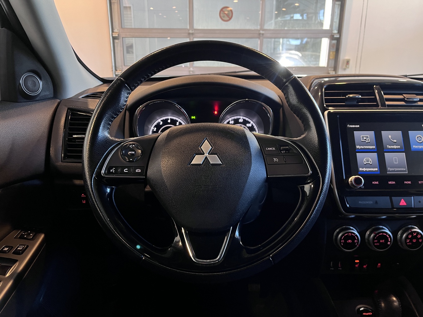 MITSUBISHI ASX