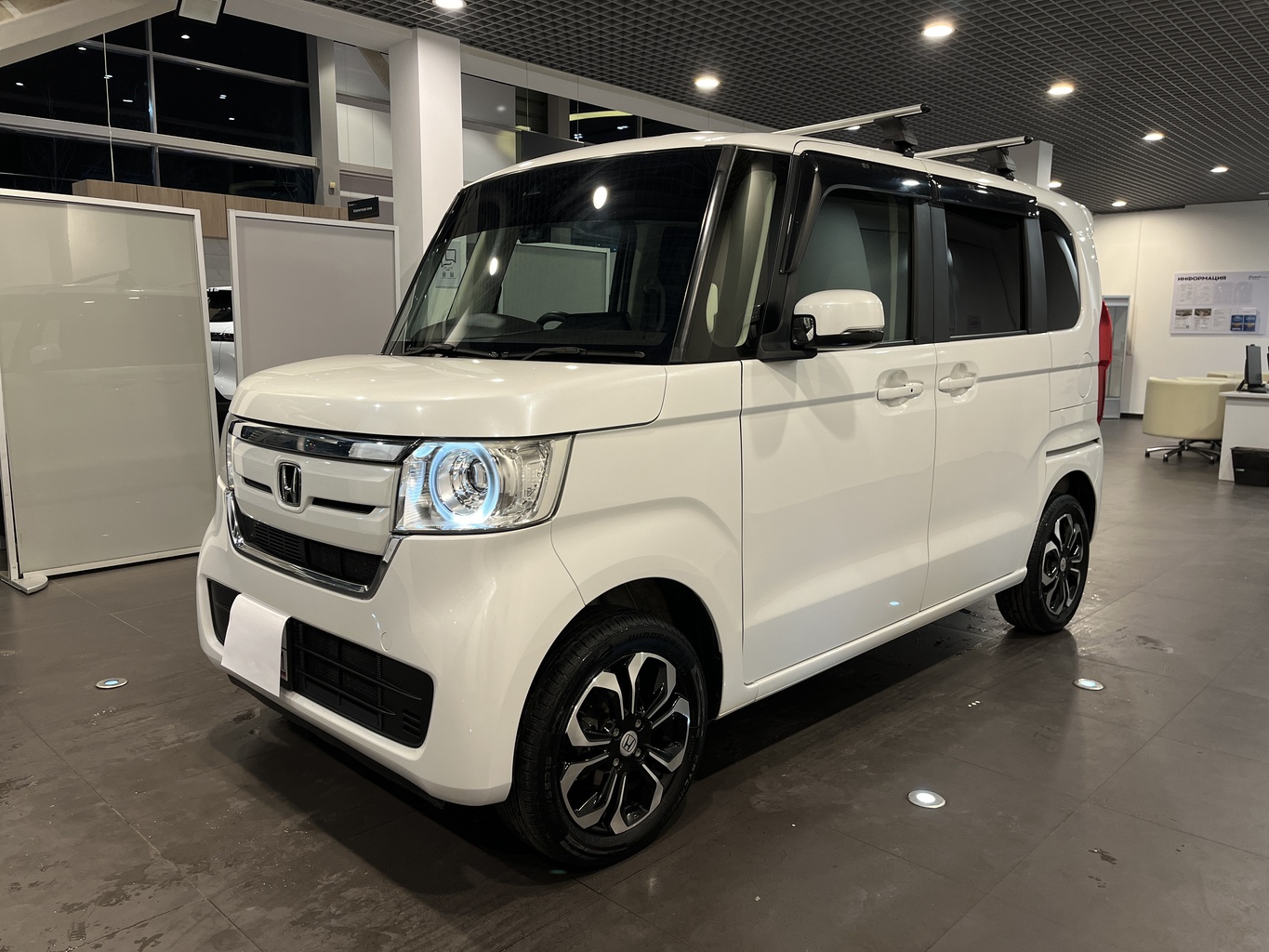 HONDA N-WGN