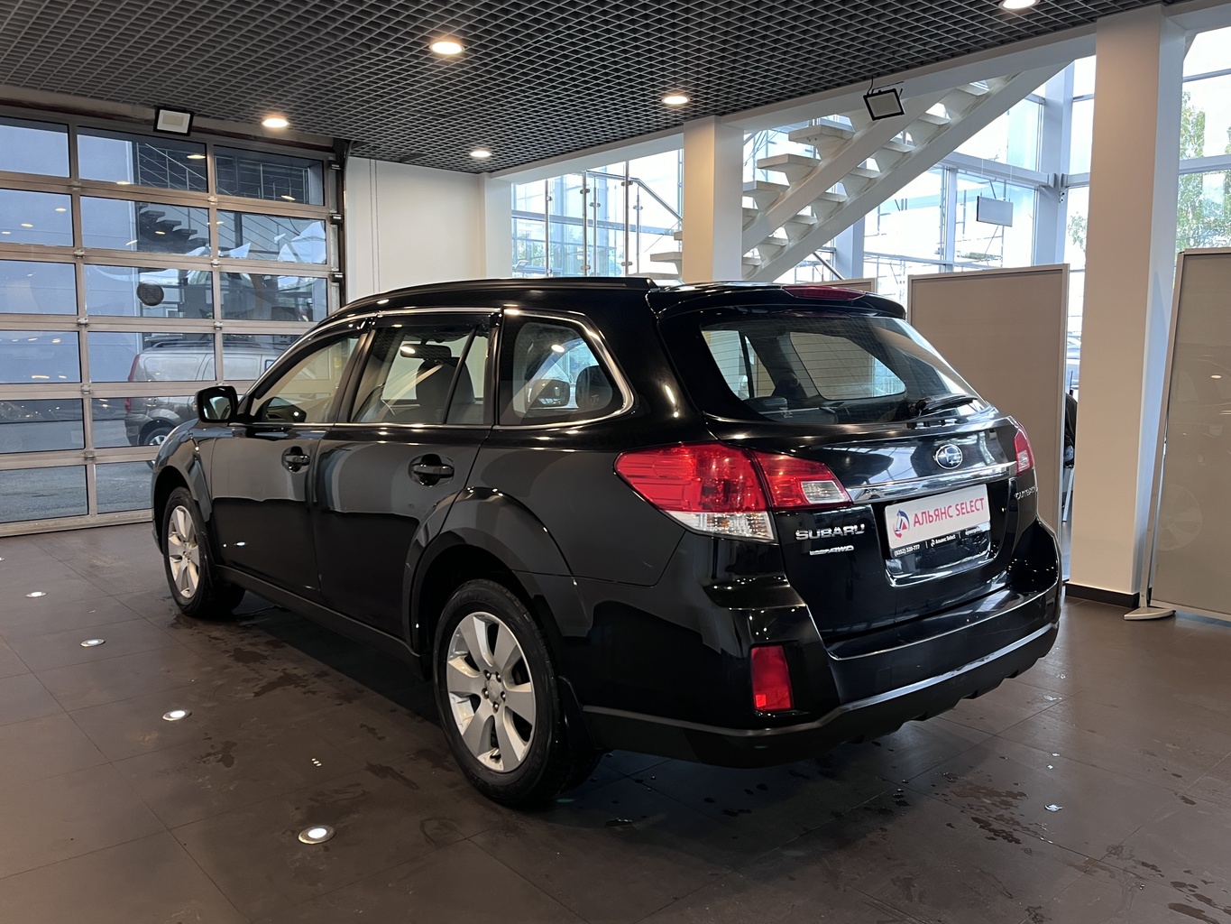 SUBARU OUTBACK