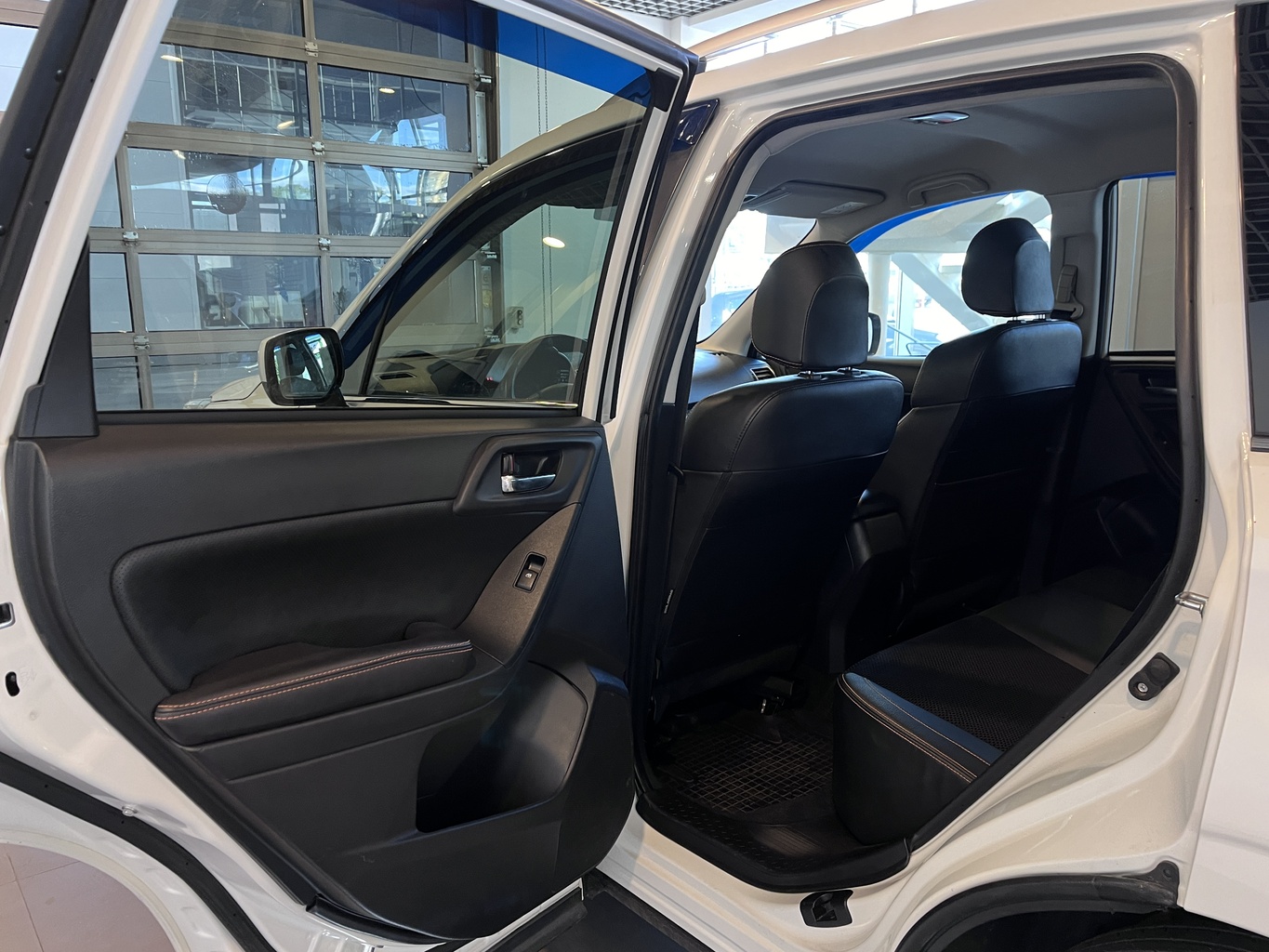 SUBARU FORESTER