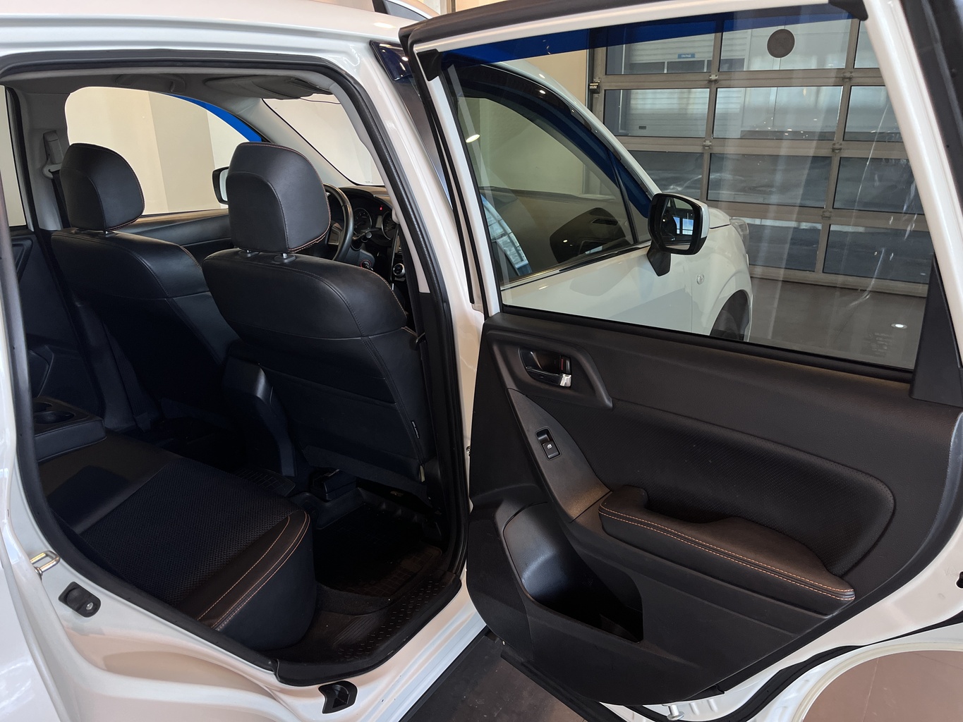 SUBARU FORESTER