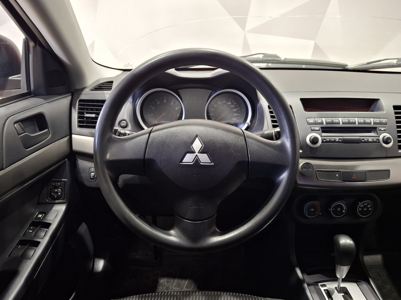 MITSUBISHI LANCER 1.6