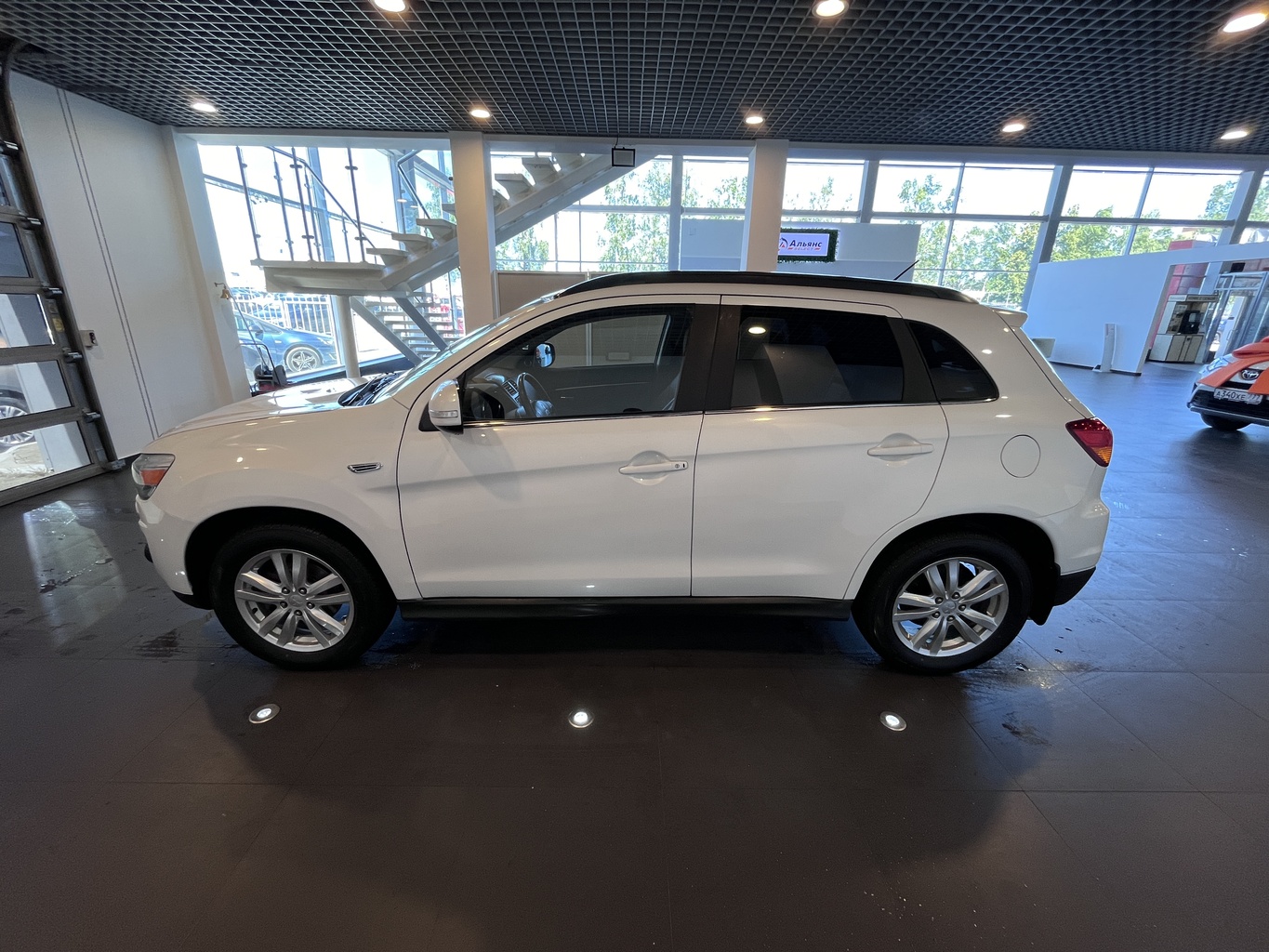 MITSUBISHI ASX