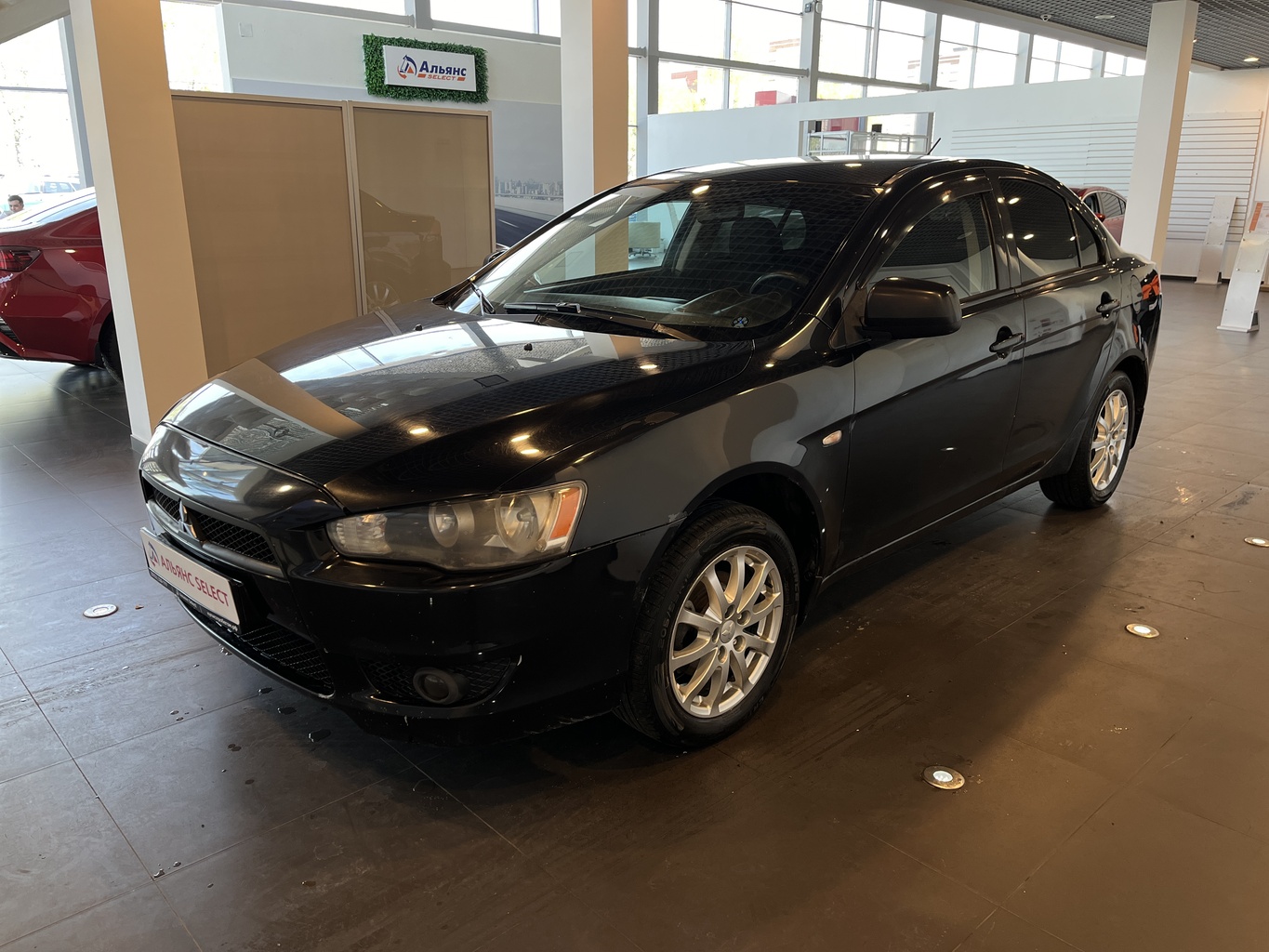 MITSUBISHI LANCER