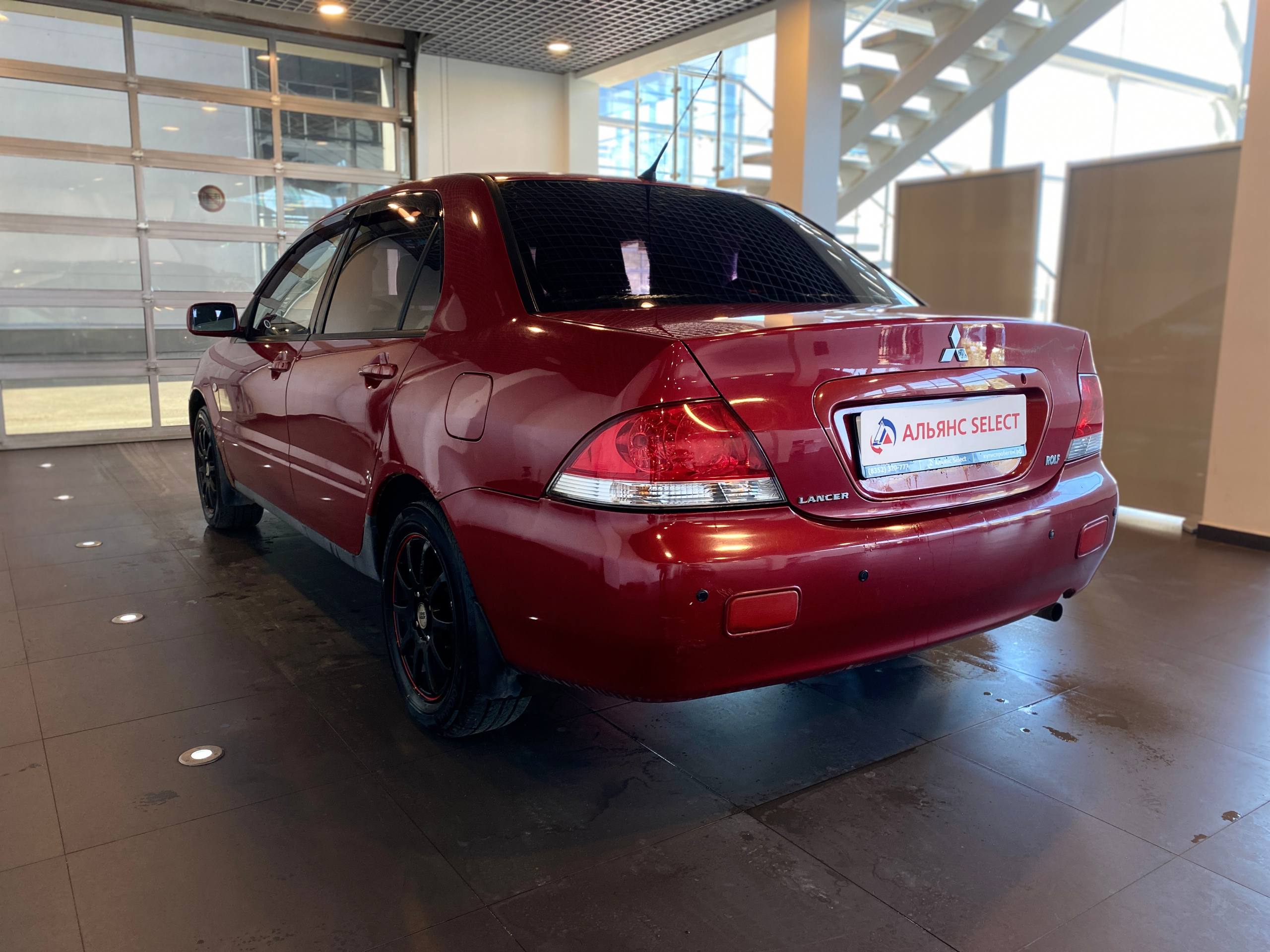 MITSUBISHI LANCER