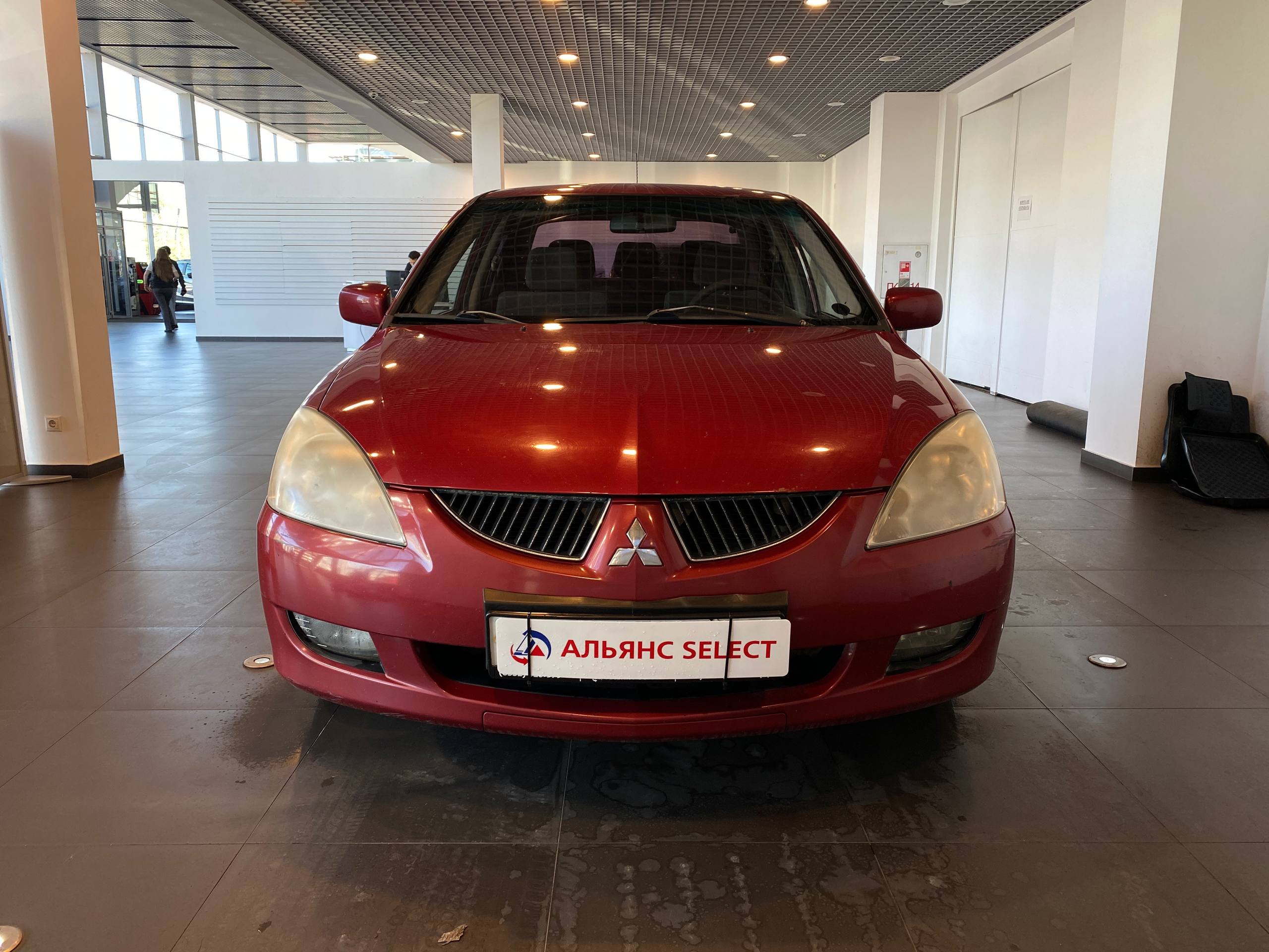 MITSUBISHI LANCER