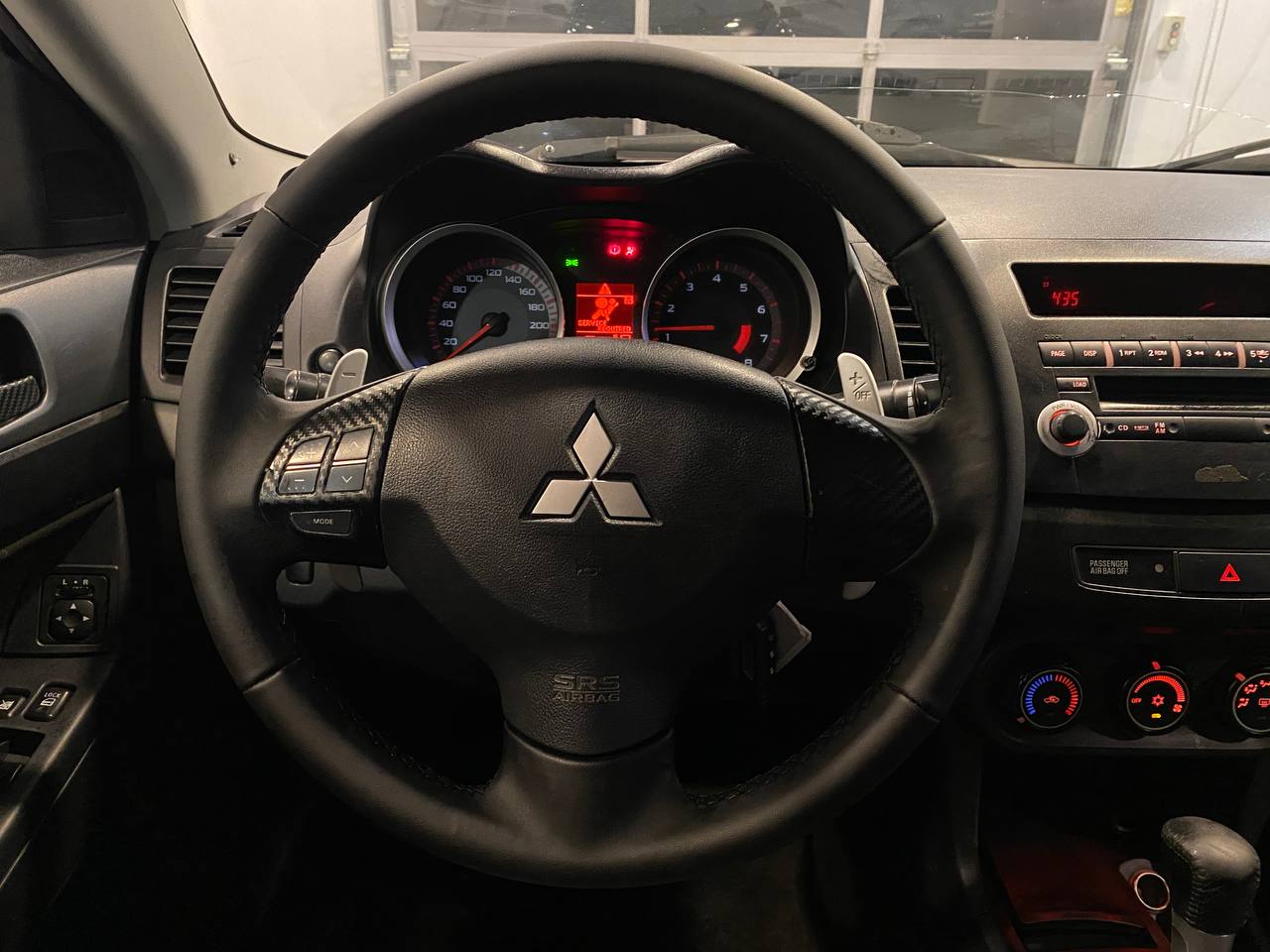 MITSUBISHI LANCER