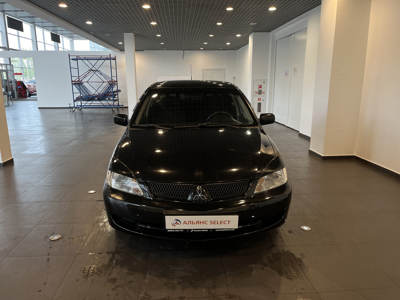 MITSUBISHI LANCER