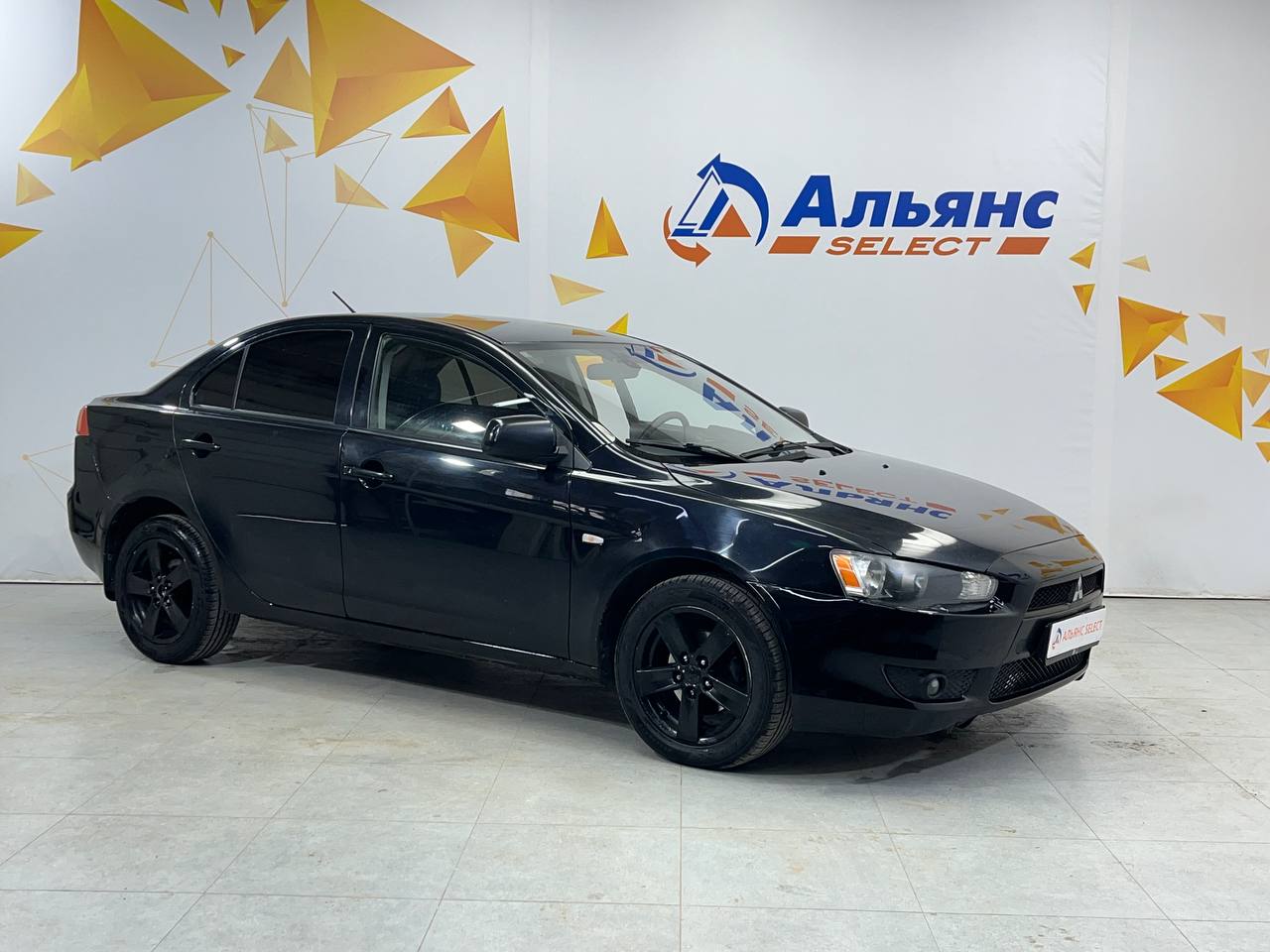 MITSUBISHI LANCER