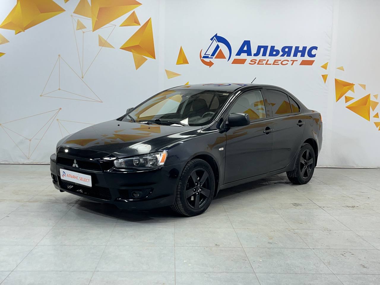 MITSUBISHI LANCER