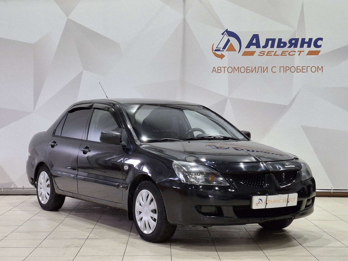 MITSUBISHI LANCER