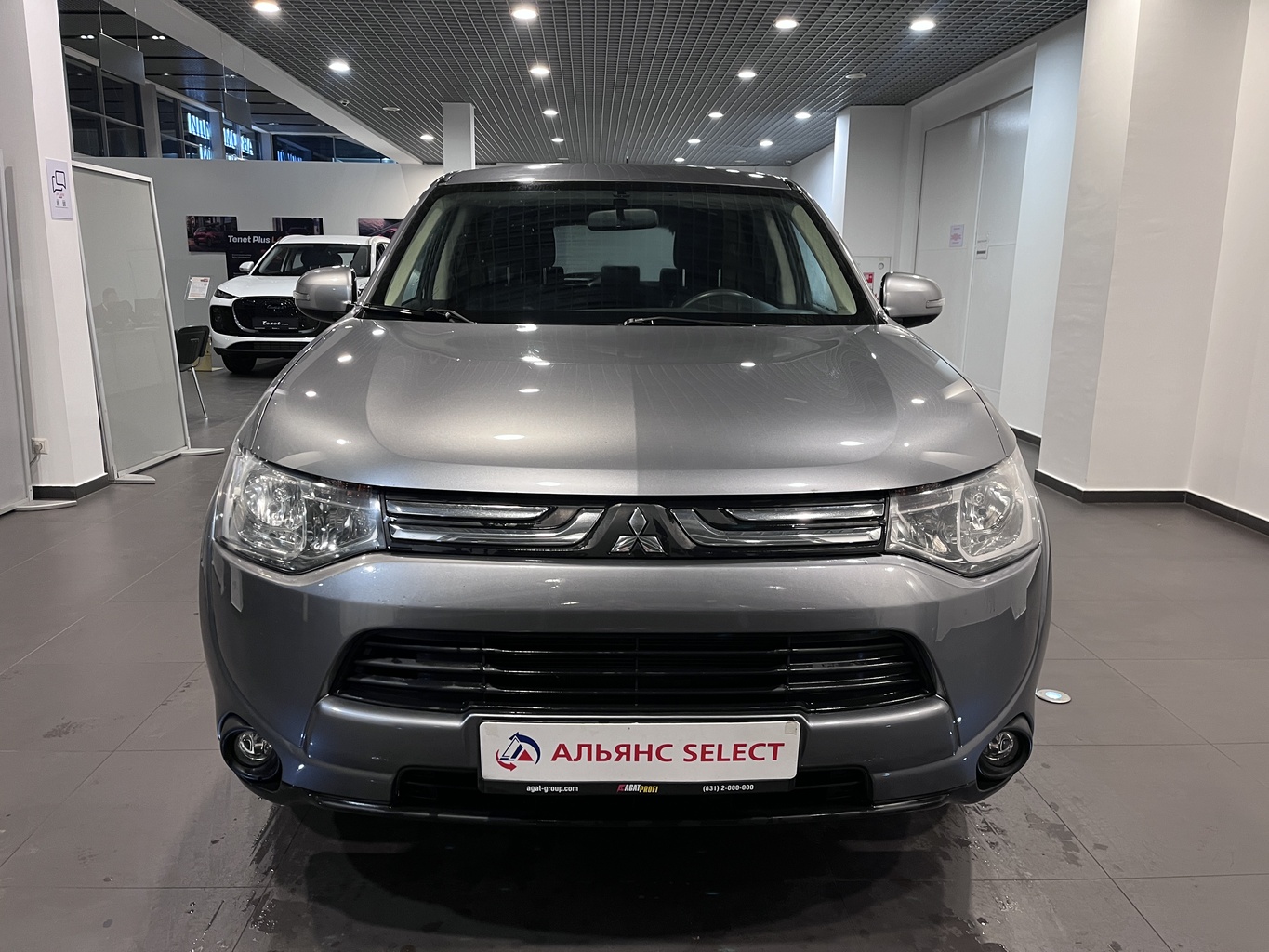 MITSUBISHI OUTLANDER