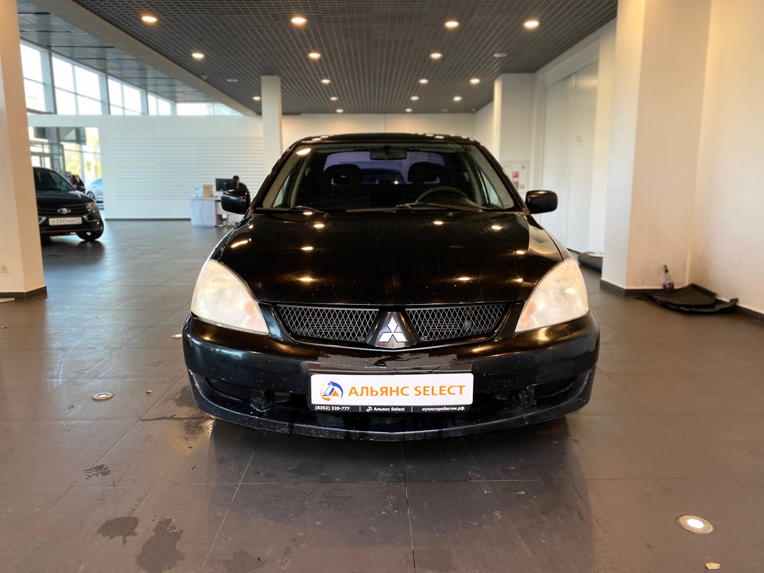 MITSUBISHI LANCER