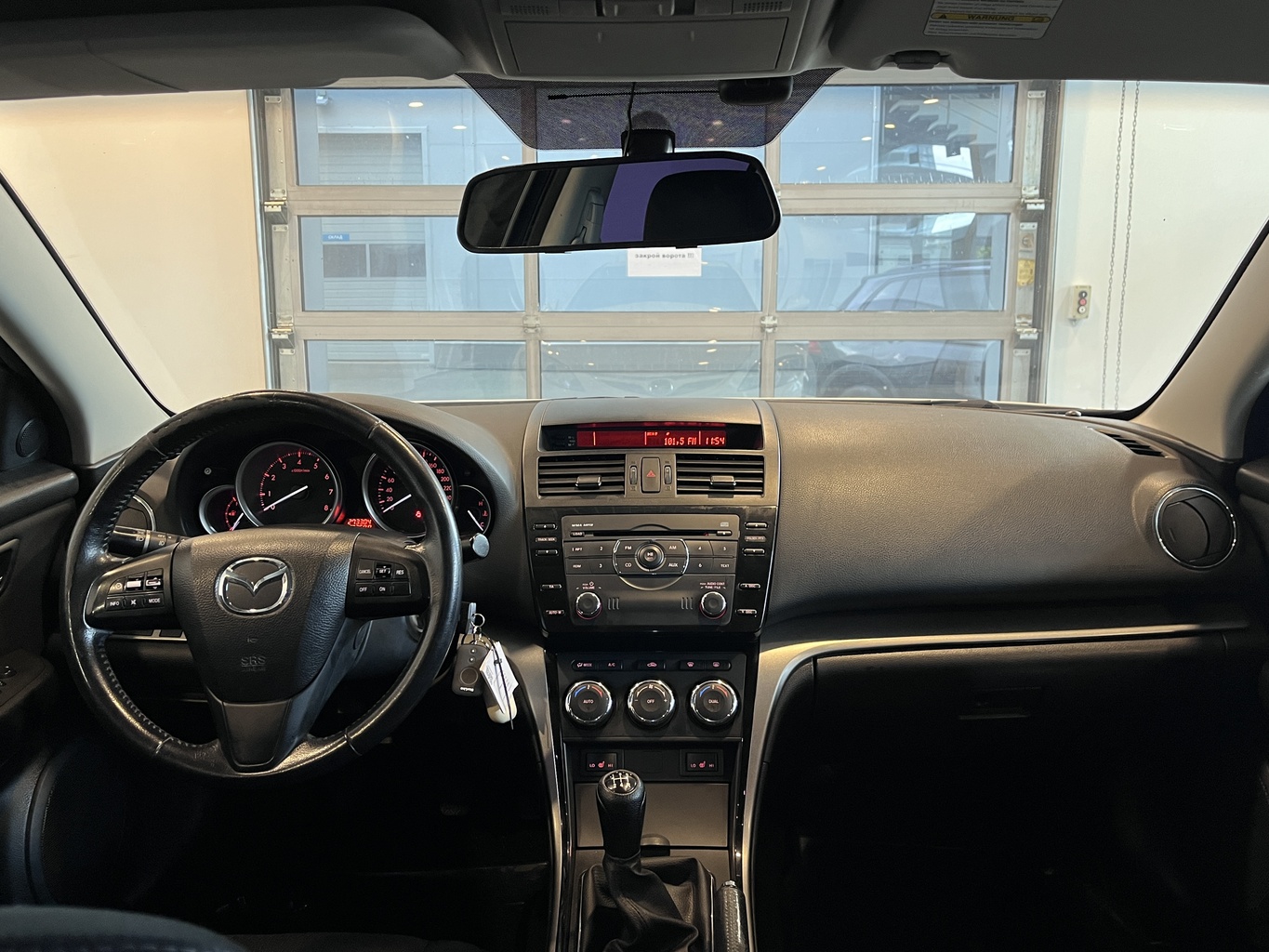 MAZDA 6