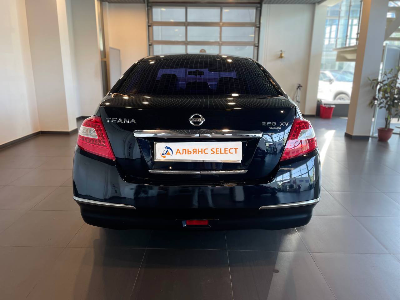 NISSAN TEANA