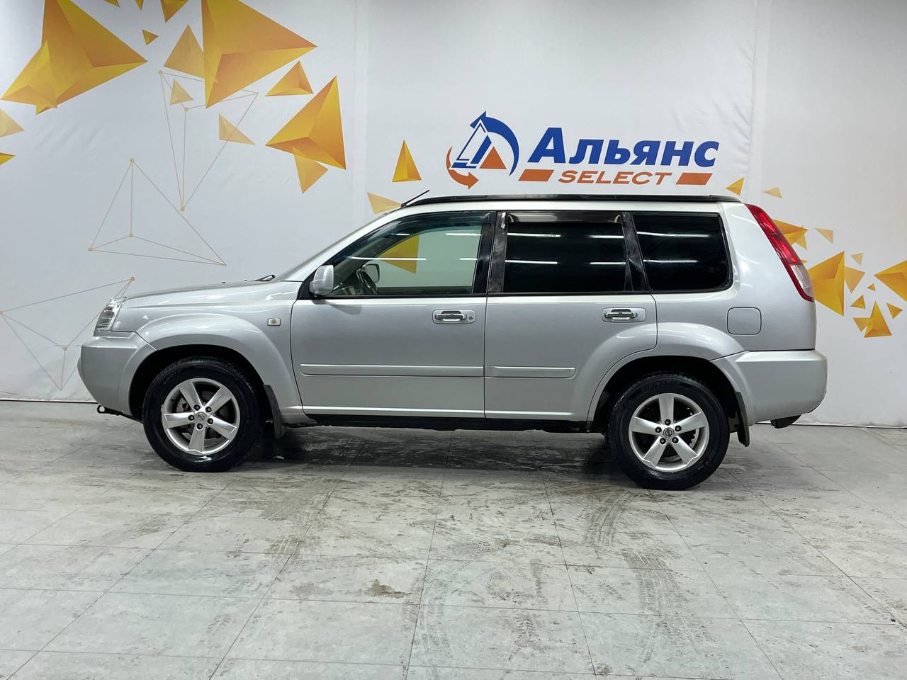 NISSAN X-TRAIL