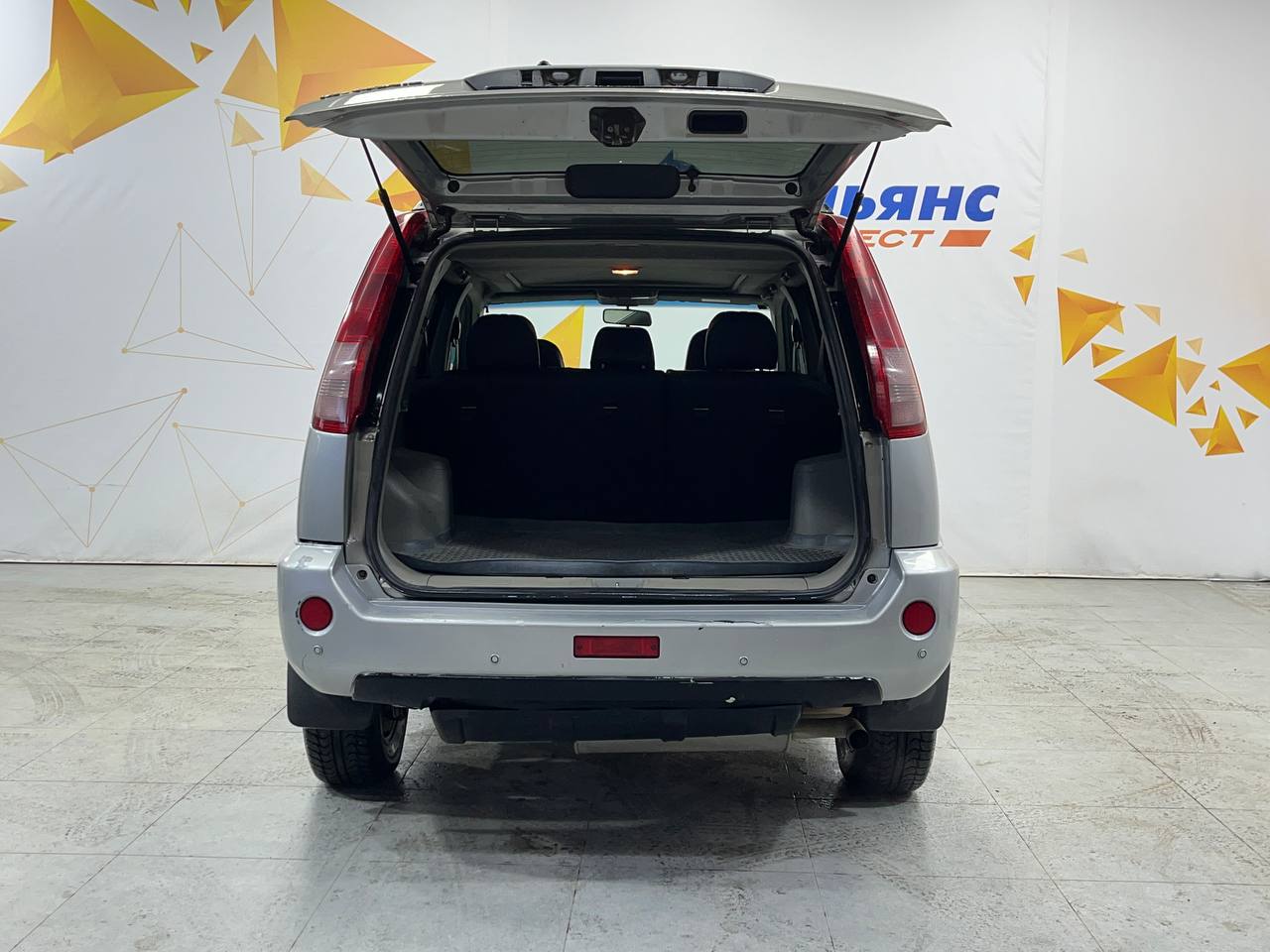 NISSAN X-TRAIL