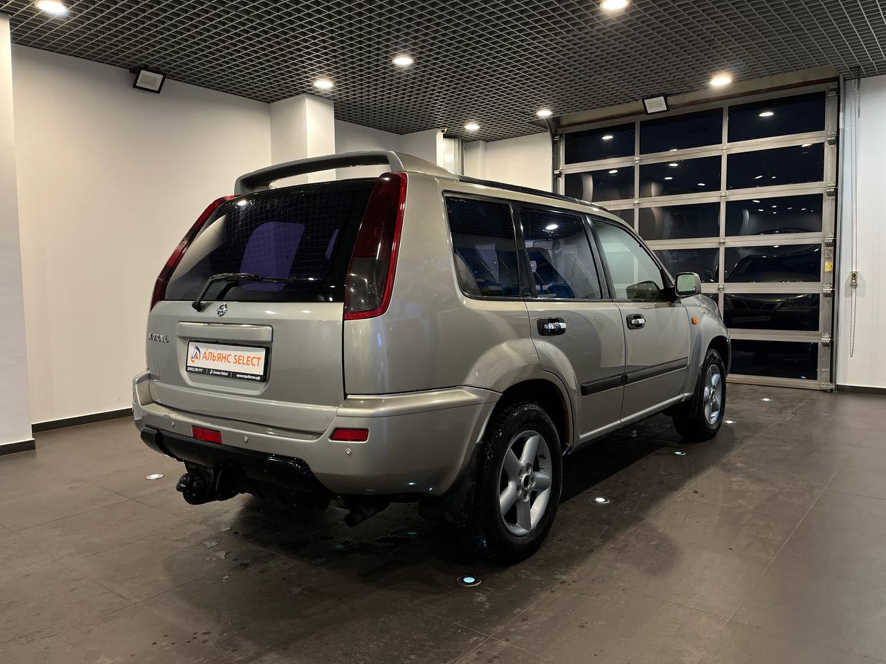 NISSAN X-TRAIL