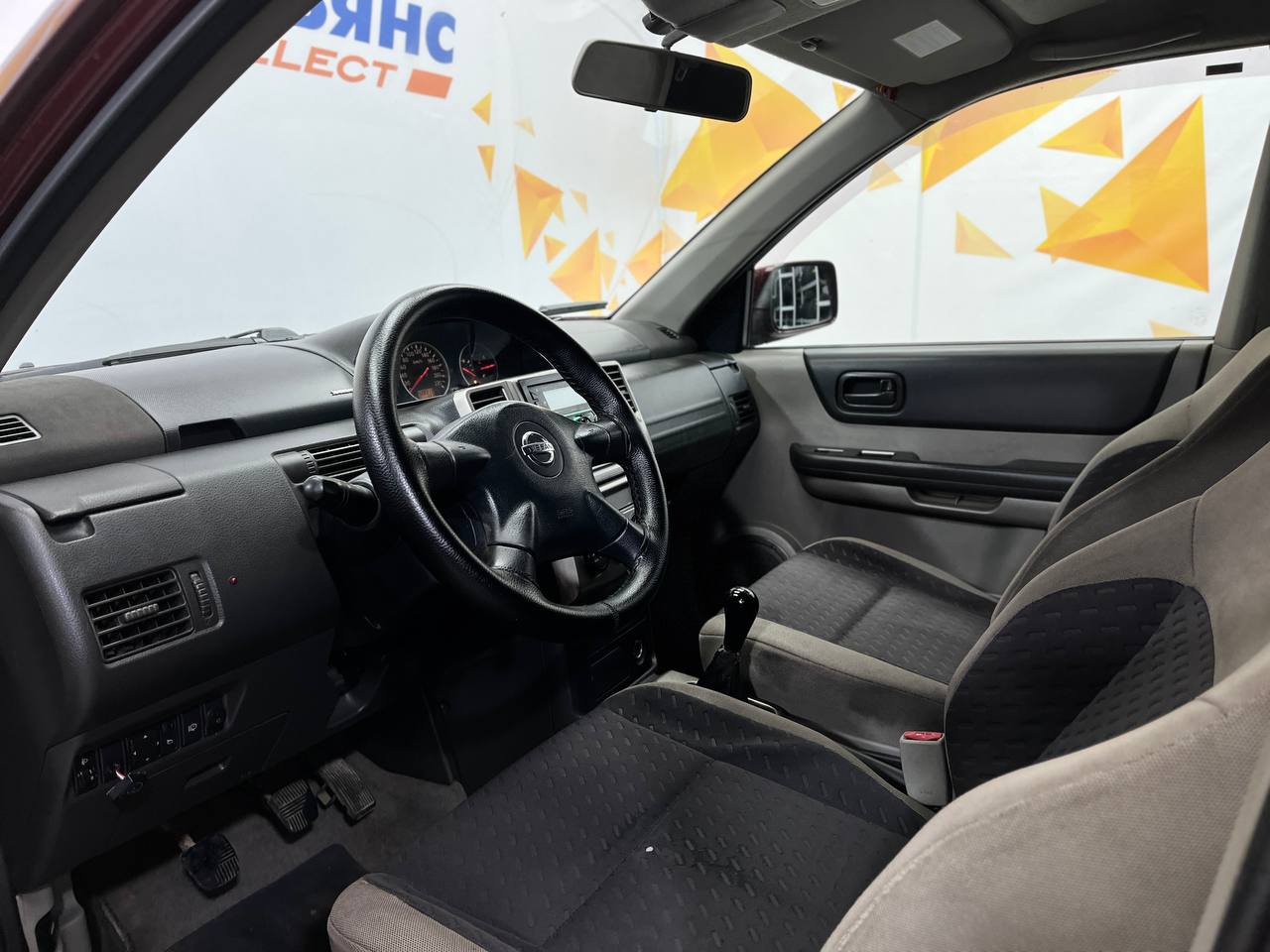 NISSAN X-TRAIL