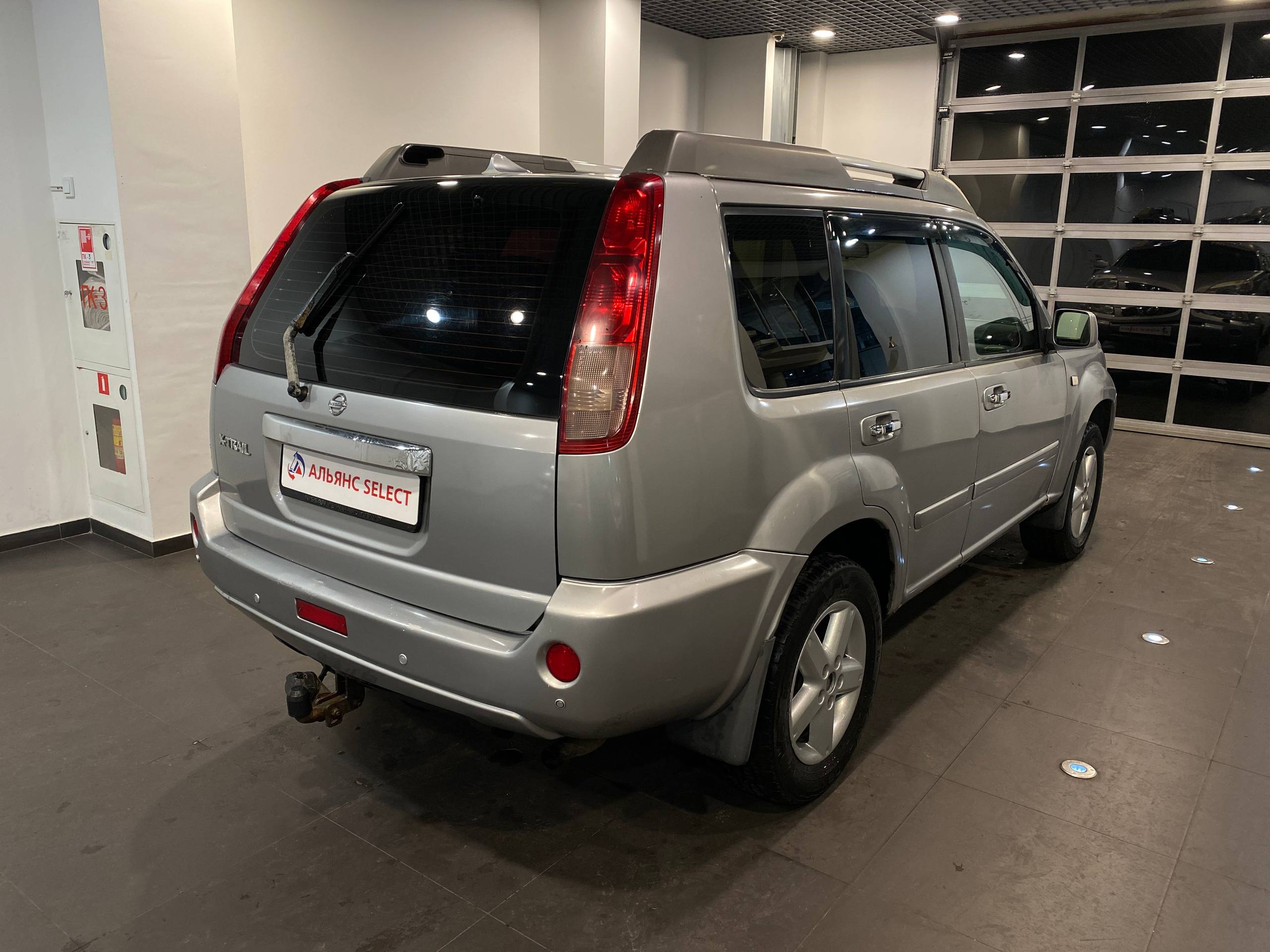NISSAN X-TRAIL