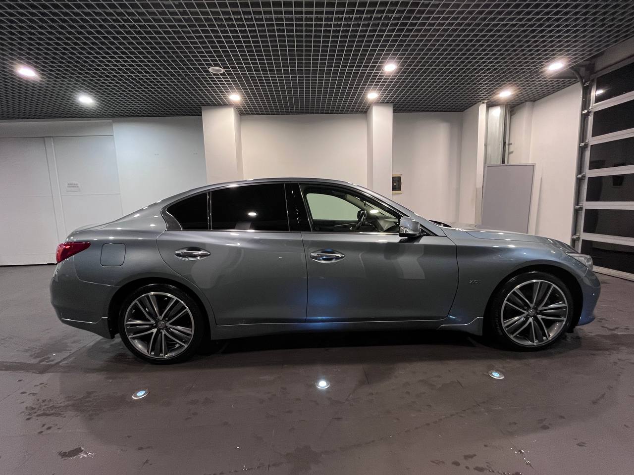 INFINITI Q50