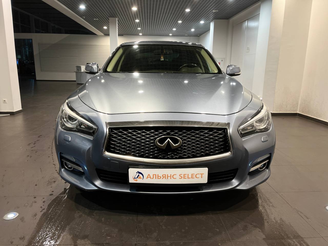 INFINITI Q50