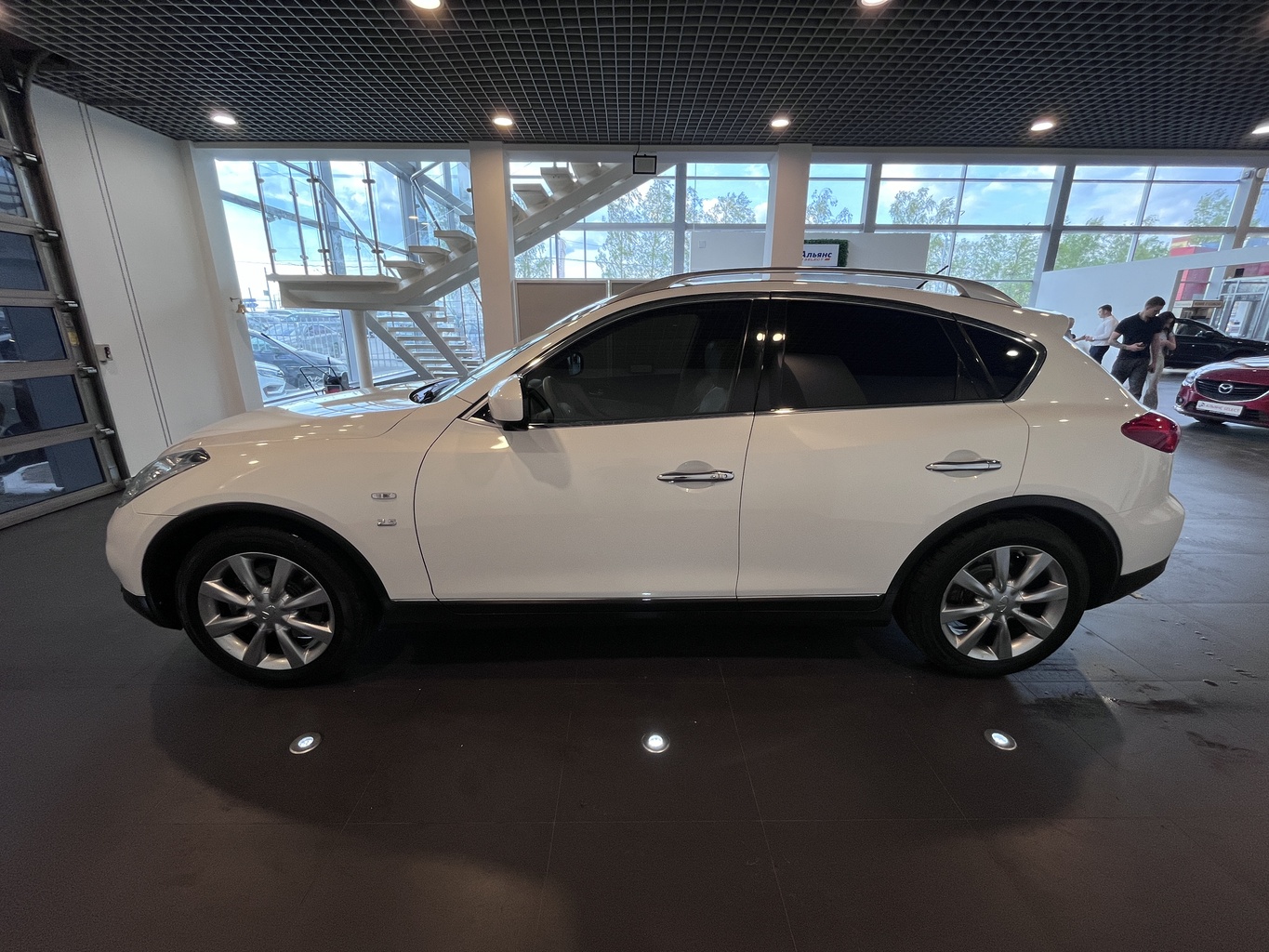 INFINITI QX50