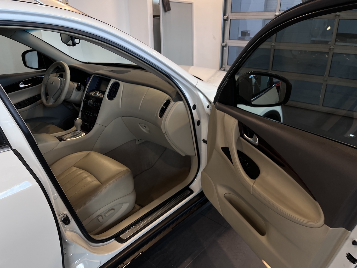 INFINITI QX50