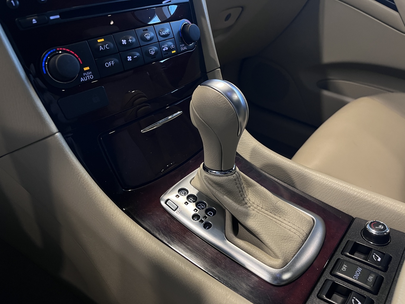 INFINITI QX50