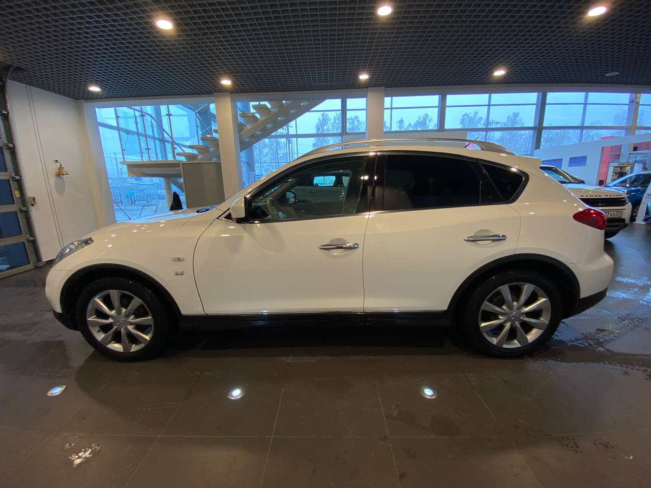 INFINITI QX50