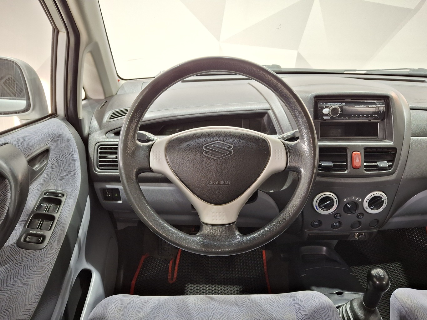 SUZUKI LIANA