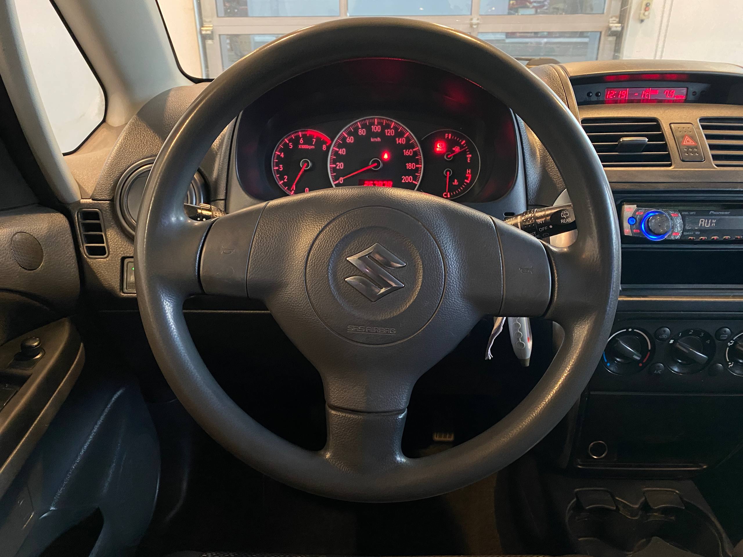 SUZUKI SX4