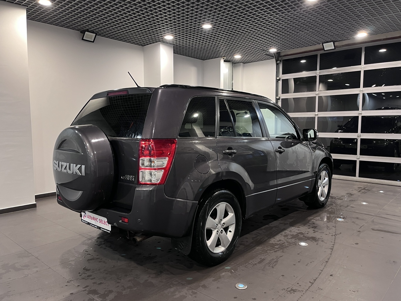 SUZUKI GRAND VITARA