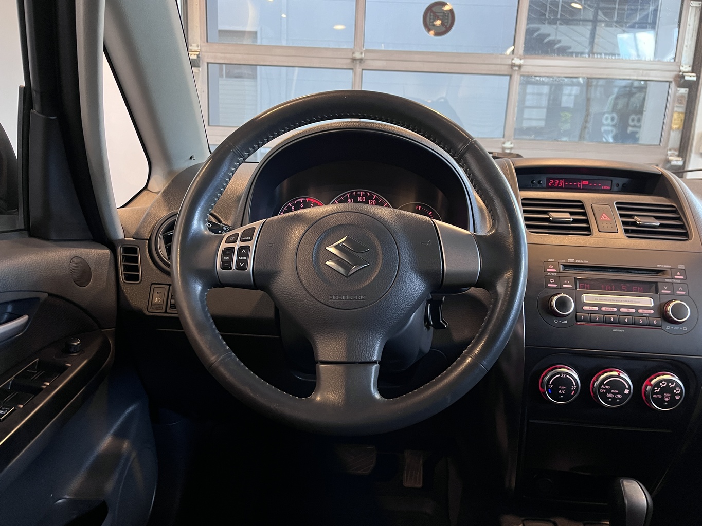 SUZUKI SX4