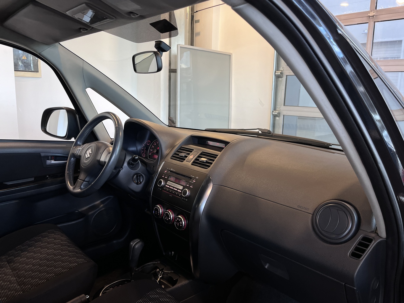 SUZUKI SX4