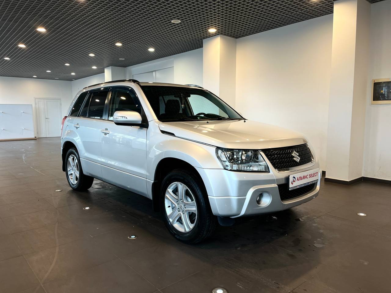 SUZUKI GRAND VITARA