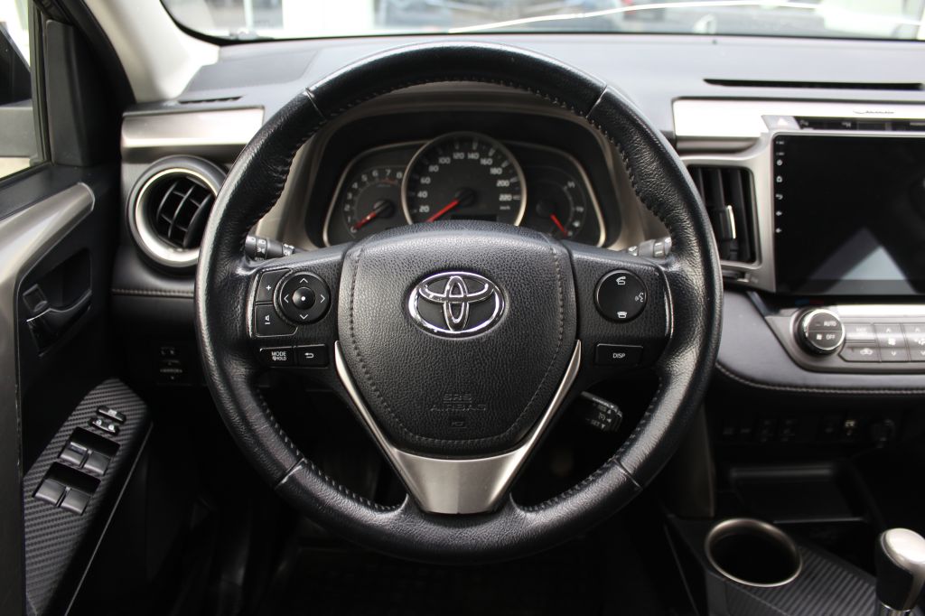 TOYOTA RAV 4