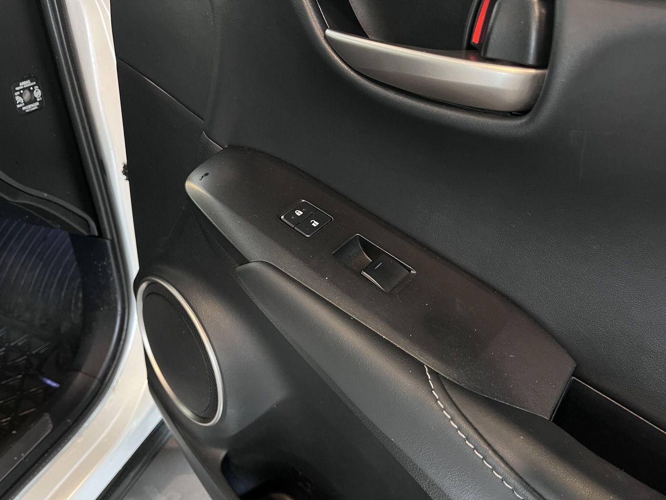 LEXUS NX200