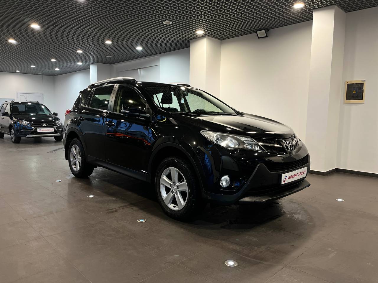 TOYOTA RAV4