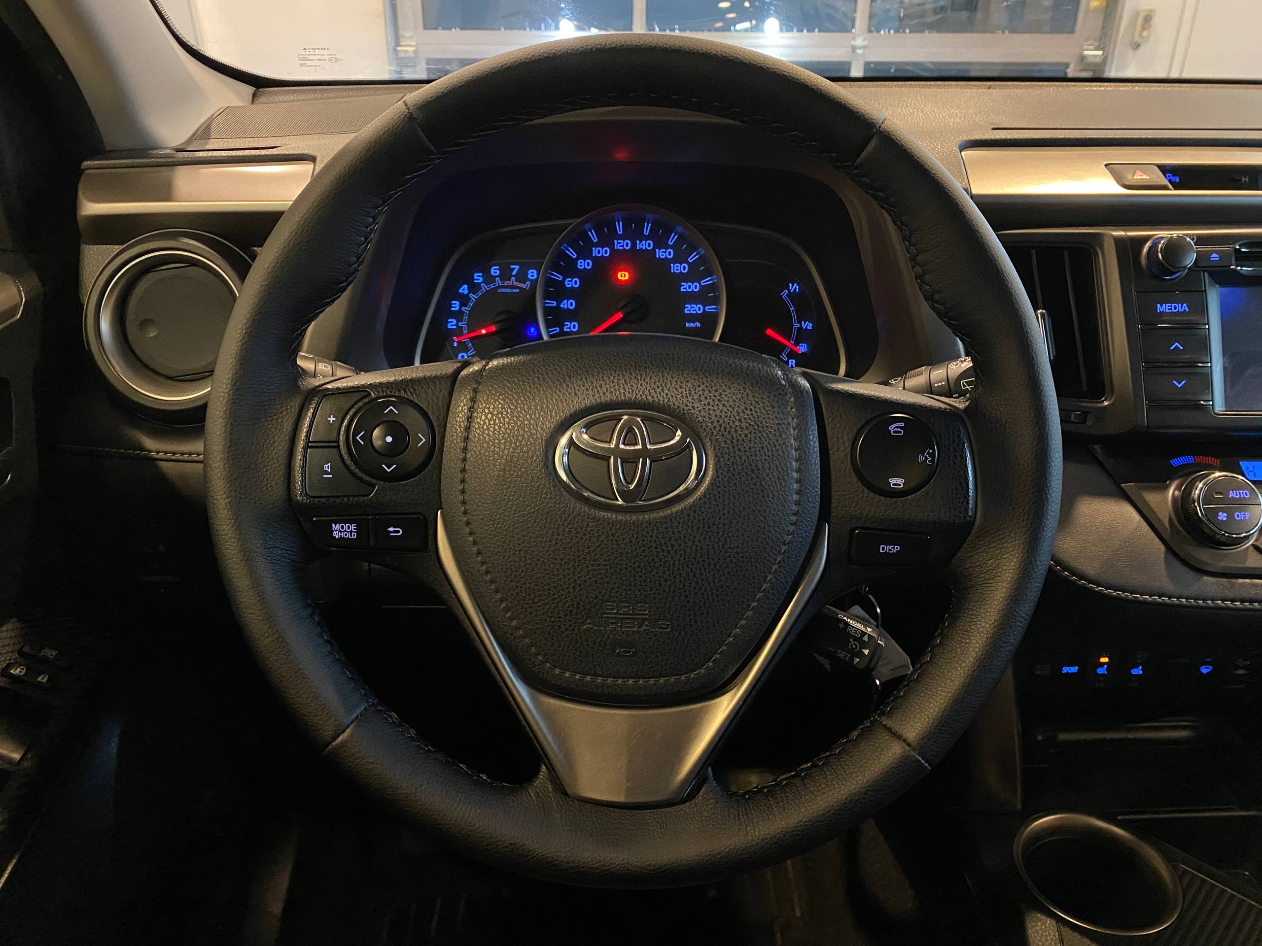 TOYOTA RAV4