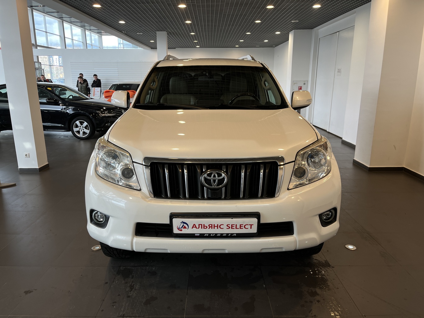 TOYOTA LAND CRUSER