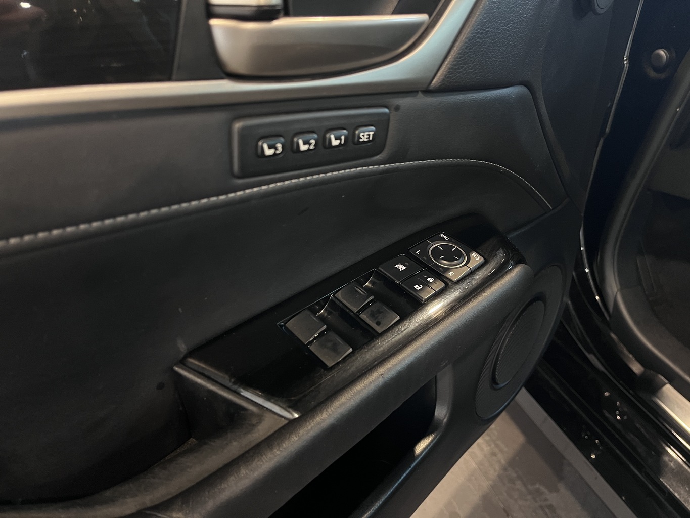 LEXUS GS300