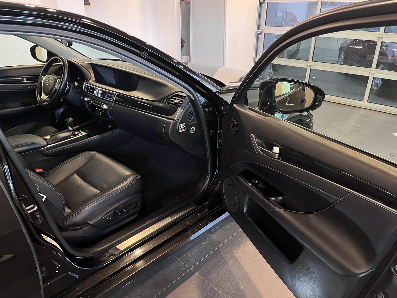 LEXUS GS300