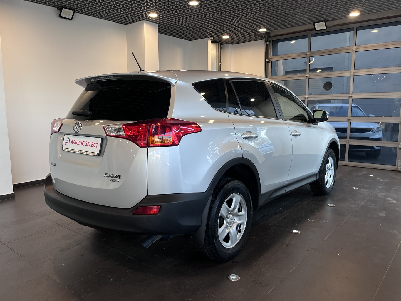 TOYOTA RAV4