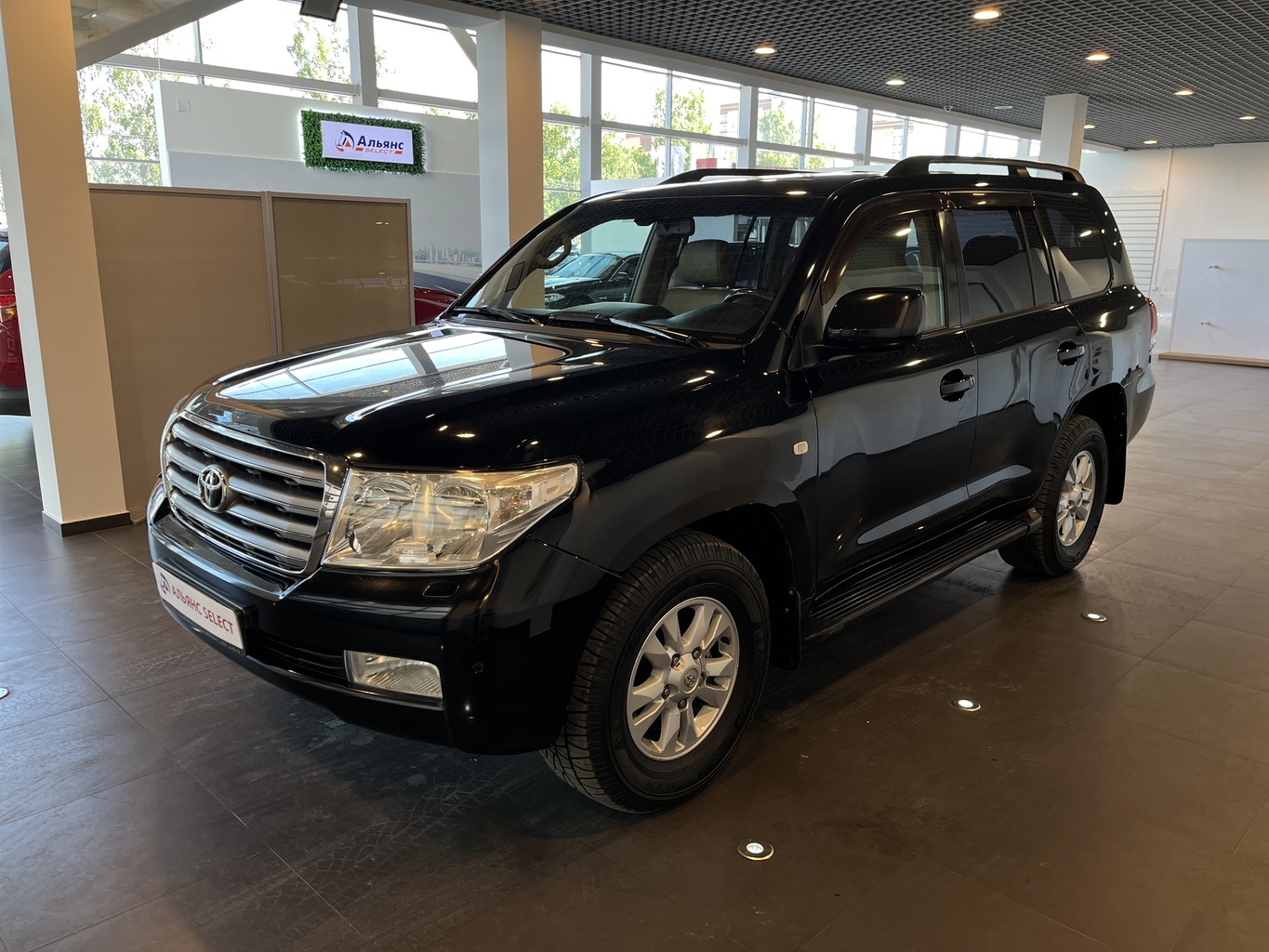 TOYOTA LAND CRUSER
