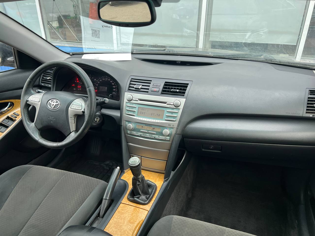 TOYOTA CAMRY