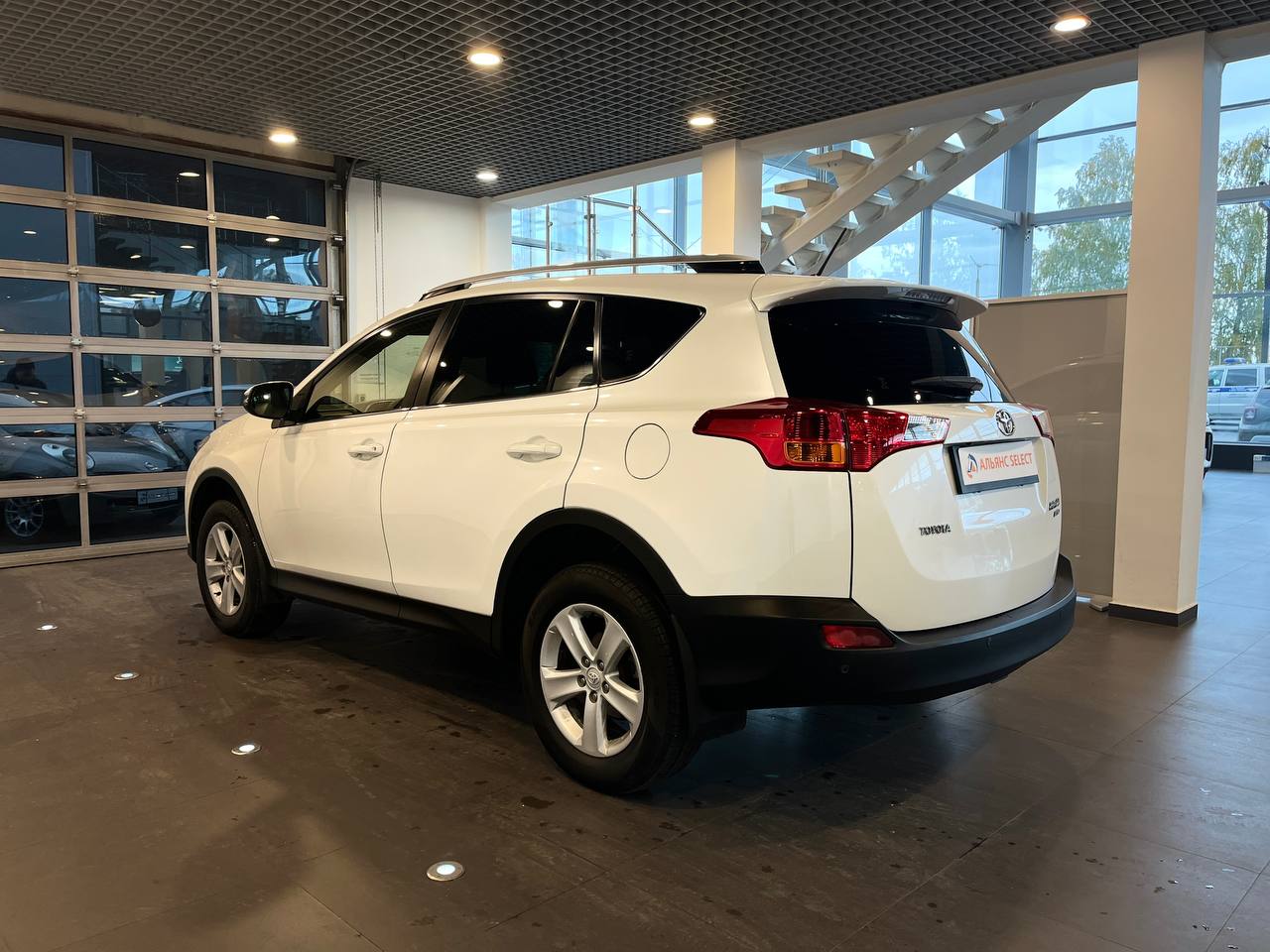 TOYOTA RAV4